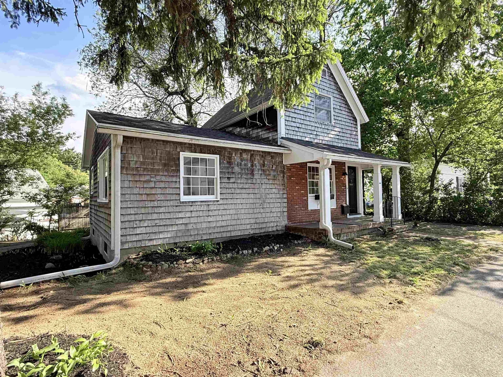 426 Milford Street Manchester NH 03102