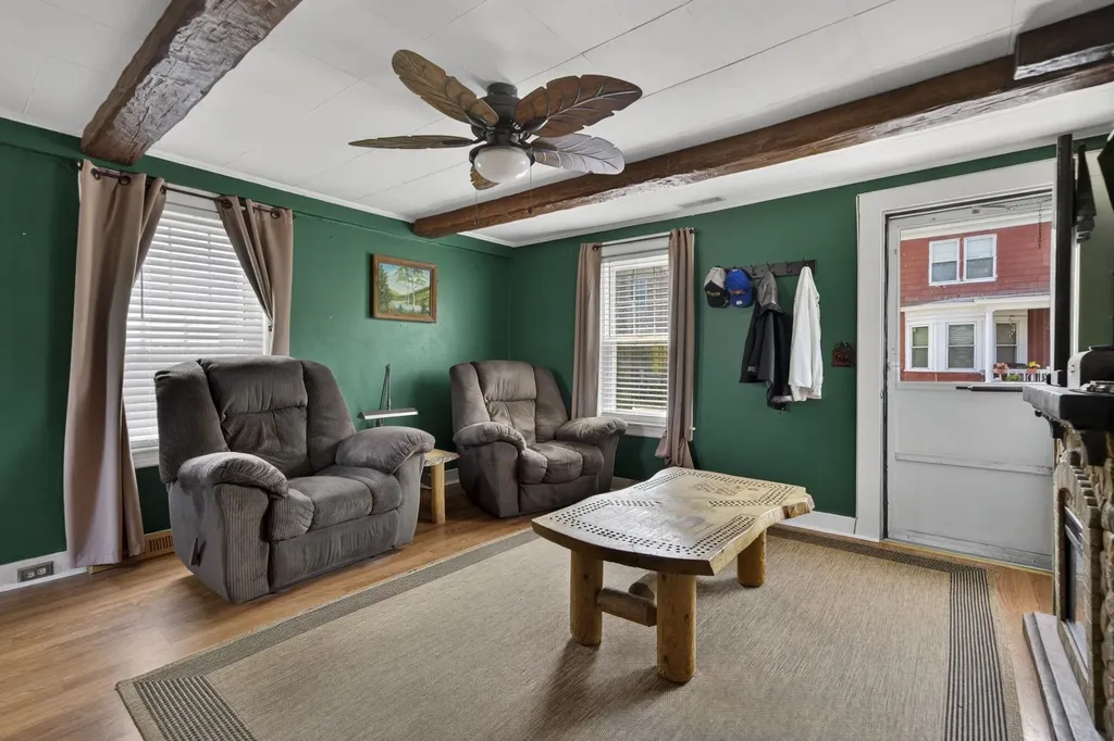 134 Ash Street Nashua NH 03060