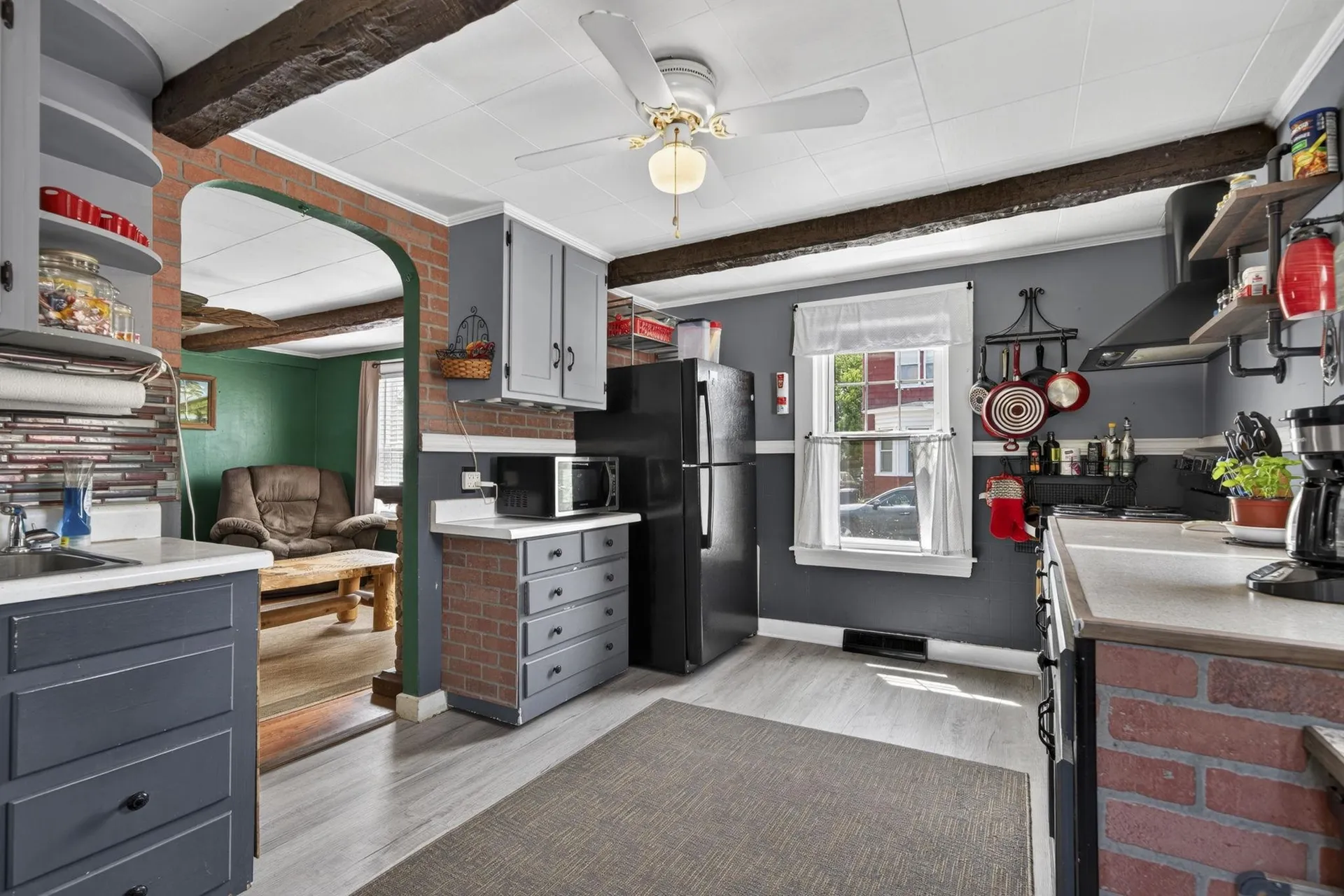 134 Ash Street Nashua NH 03060