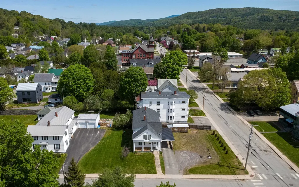 114 Church Street St. Johnsbury VT 05819