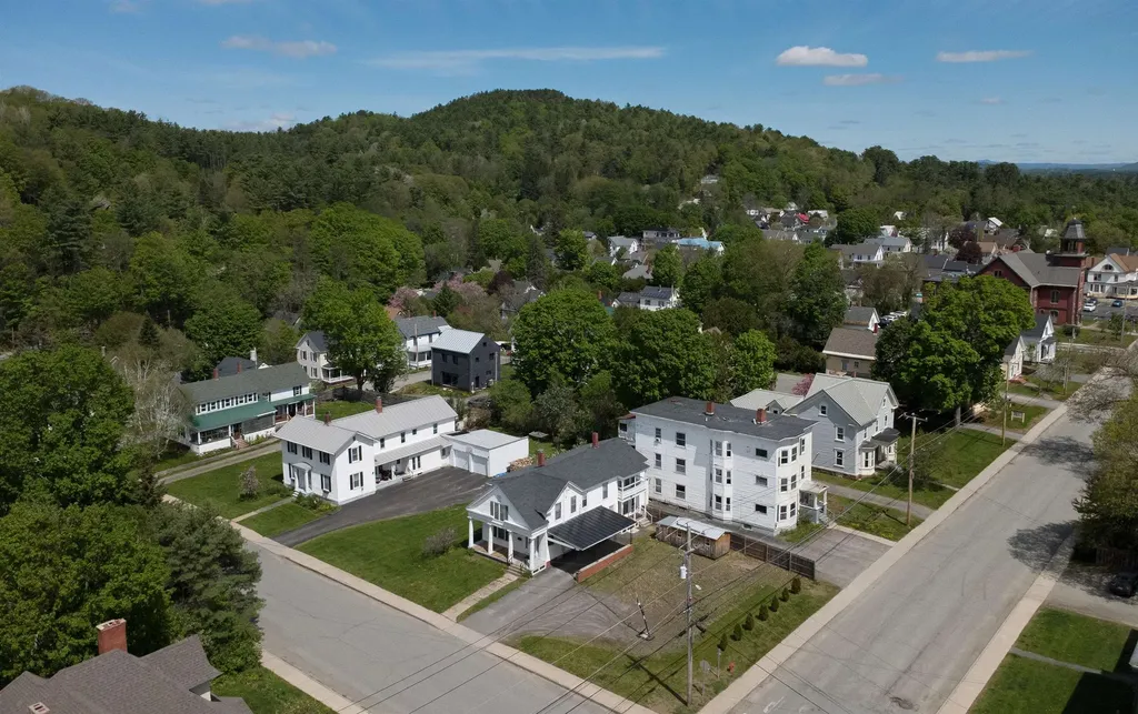 114 Church Street St. Johnsbury VT 05819