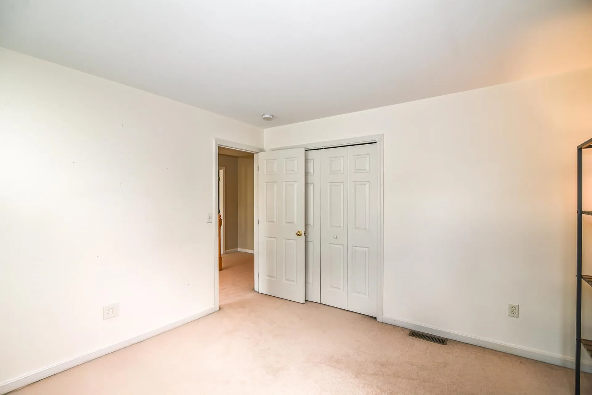 262 Whittington Street Manchester NH 03104