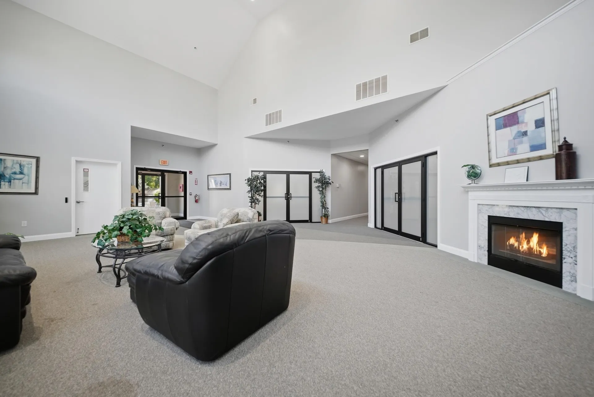 6 Aster Court Hudson NH 03051