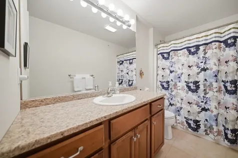 6 Aster Court Hudson NH 03051