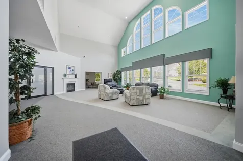 6 Aster Court Hudson NH 03051