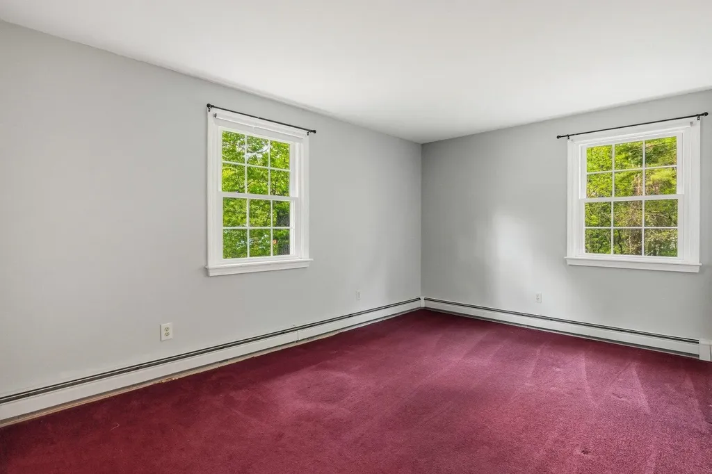 16 Jana Lane Stratham NH 03885