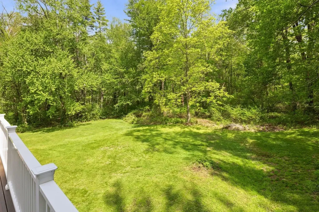 16 Jana Lane Stratham NH 03885