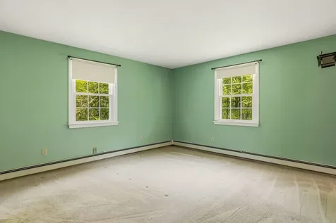 16 Jana Lane Stratham NH 03885