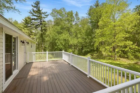 16 Jana Lane Stratham NH 03885