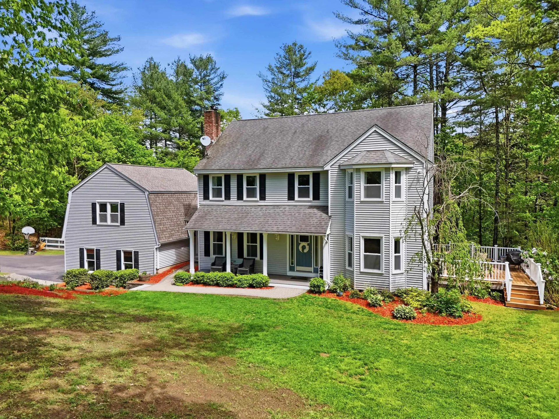 7 Stony Point Drive Londonderry NH 03053