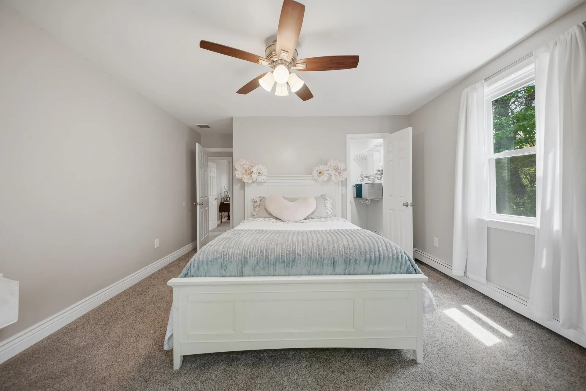 7 Stony Point Drive Londonderry NH 03053