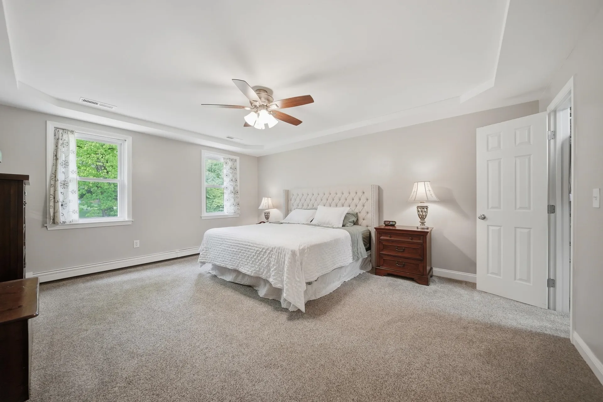 7 Stony Point Drive Londonderry NH 03053