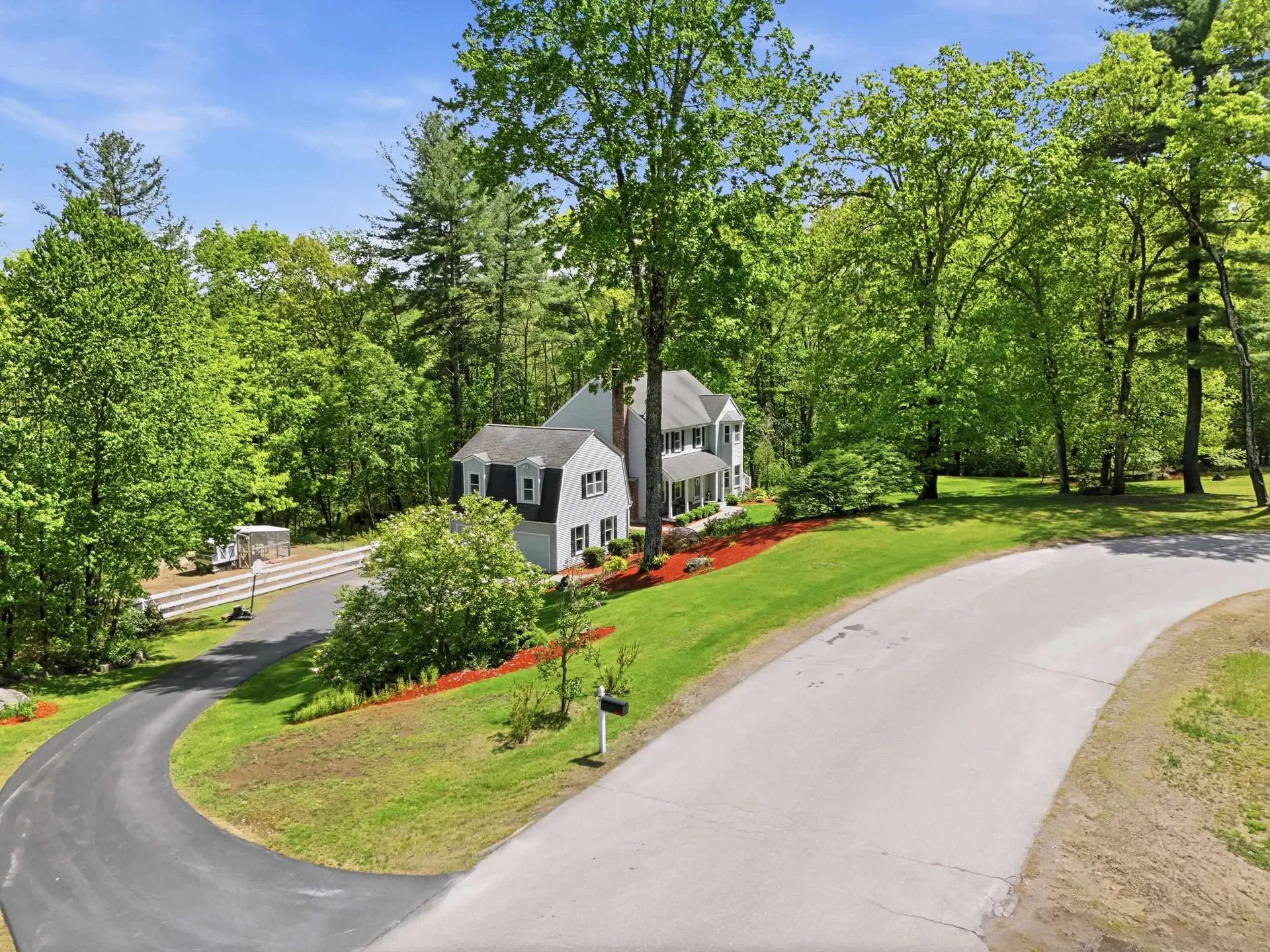 7 Stony Point Drive Londonderry NH 03053