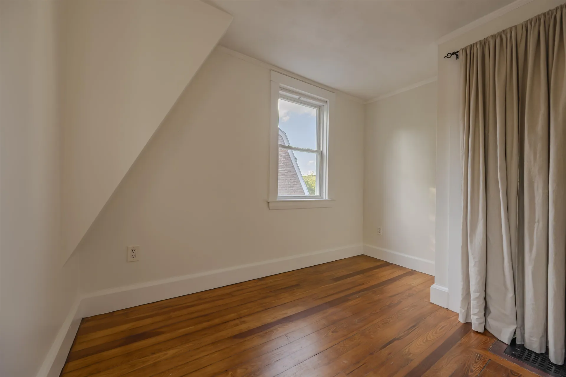 189 Concord Way Portsmouth NH 03801