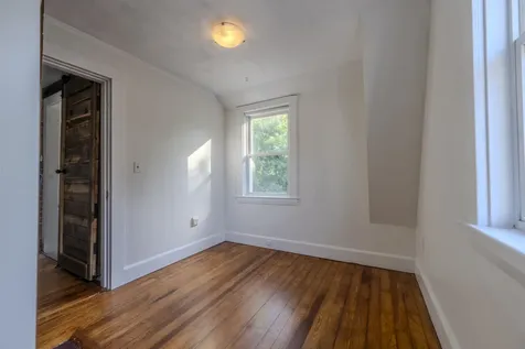 189 Concord Way Portsmouth NH 03801