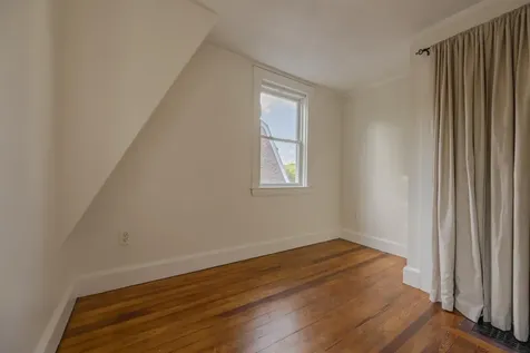 189 Concord Way Portsmouth NH 03801