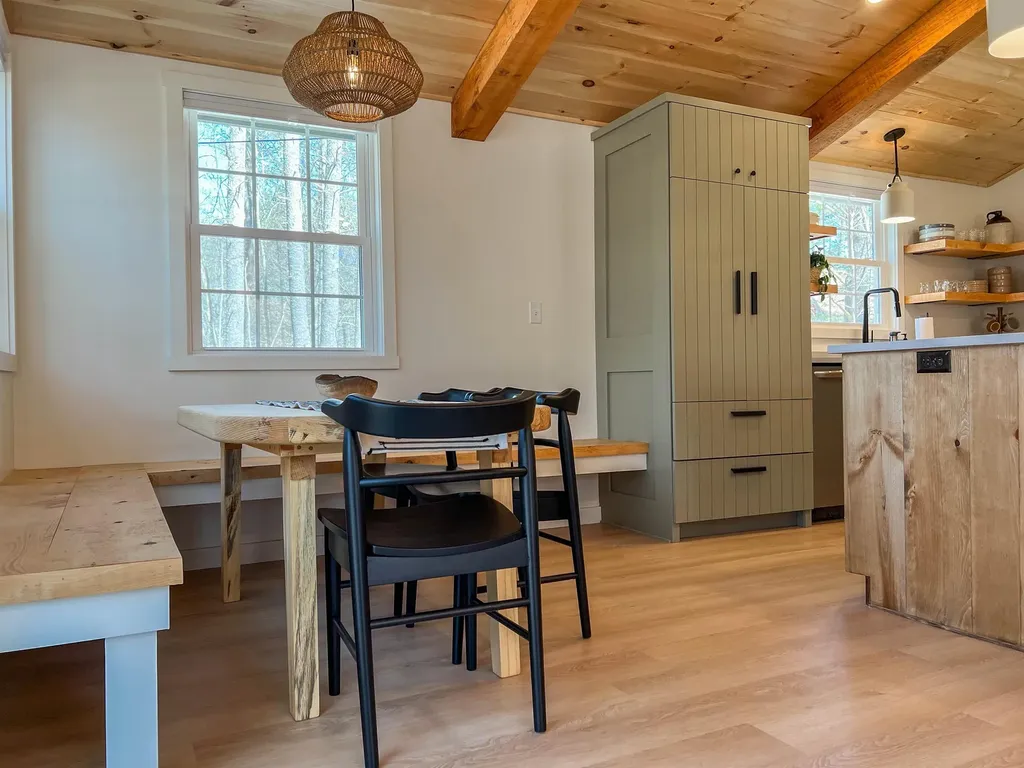 15 Abenaki Avenue Conway NH 03813
