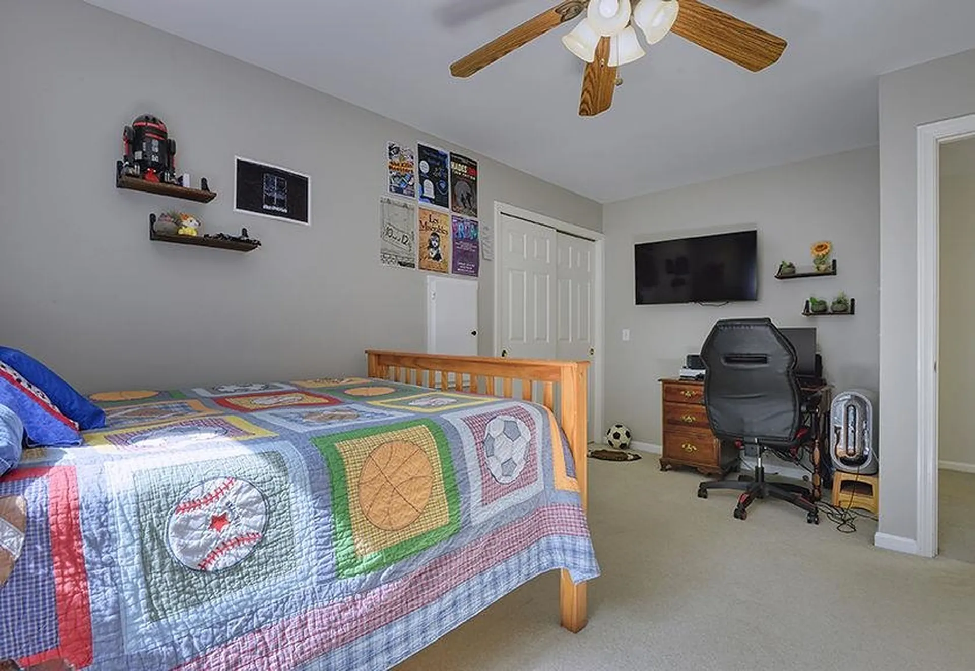 61 Summit Ridge Drive Keene NH 03431