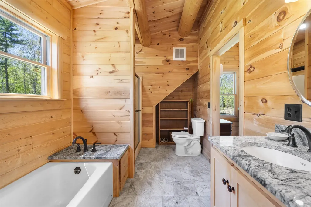 157 Mill Road Durham NH 03824