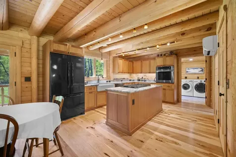 157 Mill Road Durham NH 03824