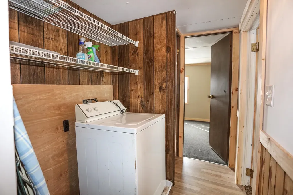 36 Allen Lane Tamworth NH 03886