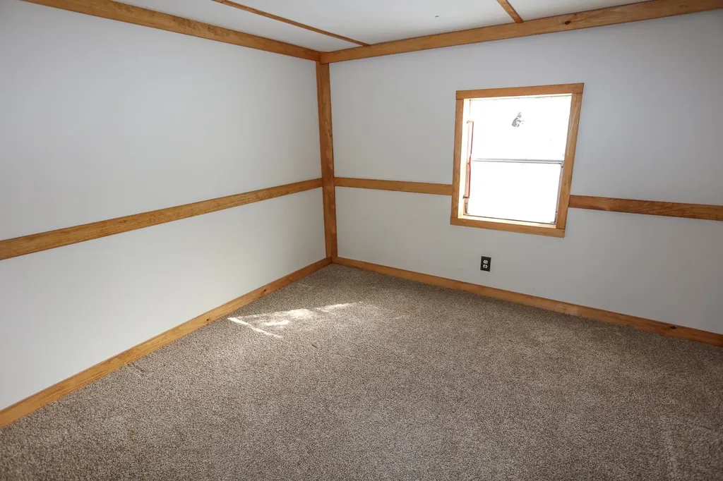 36 Allen Lane Tamworth NH 03886