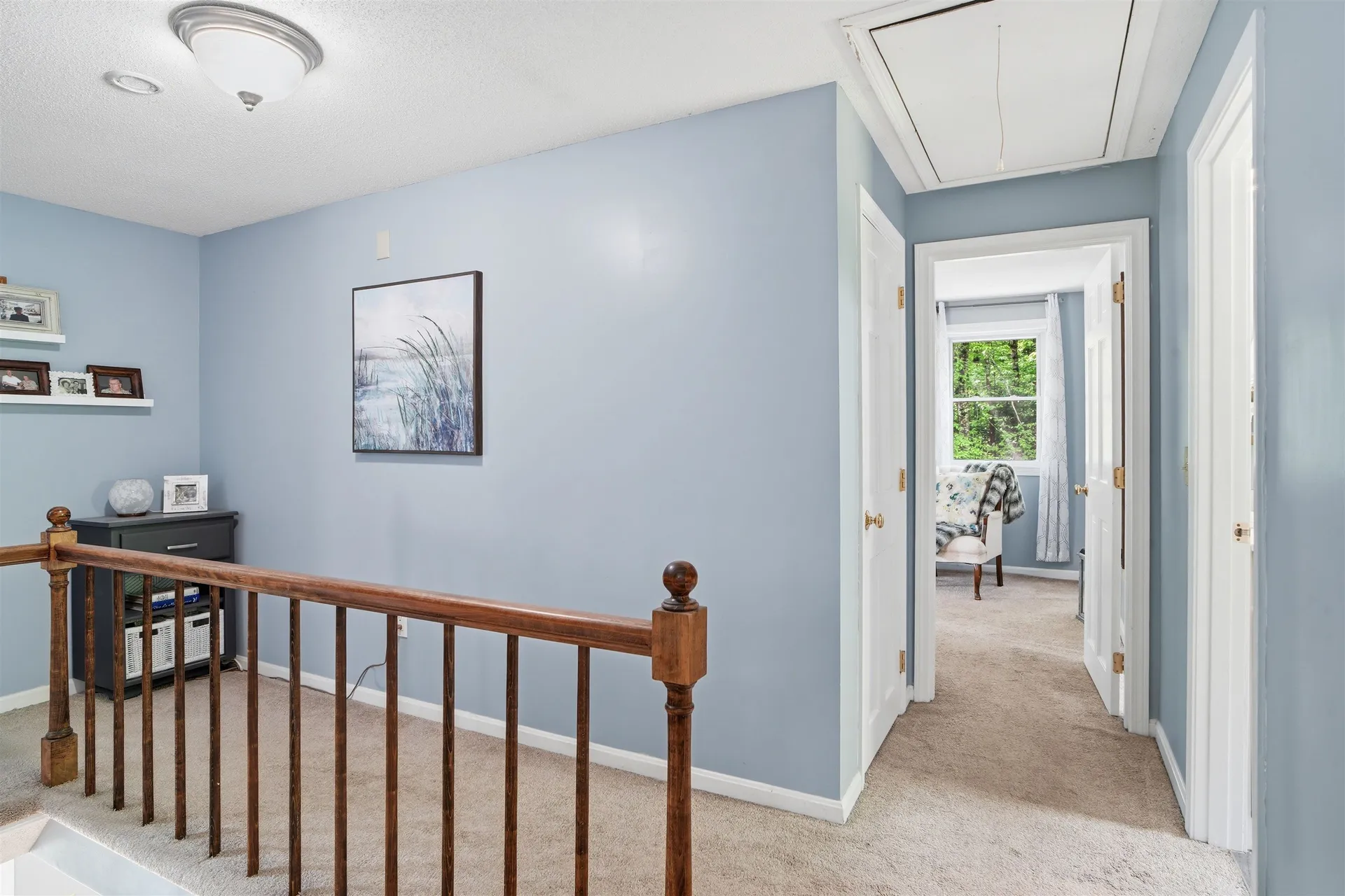 7 Hampshire Drive Derry NH 03038