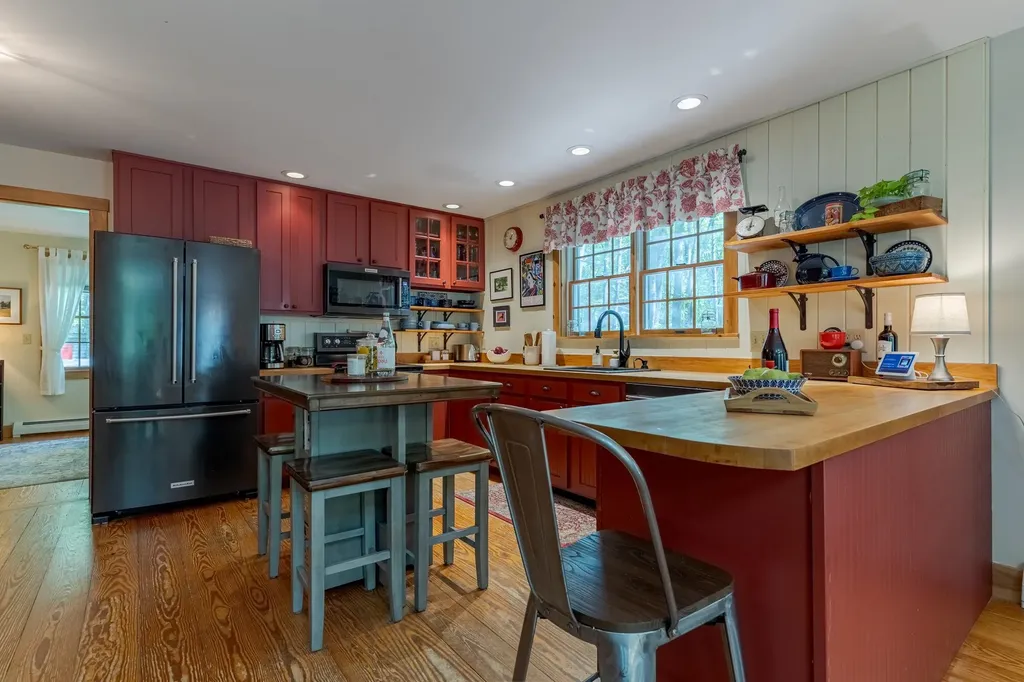 338 Middleton Road Wolfeboro NH 03894