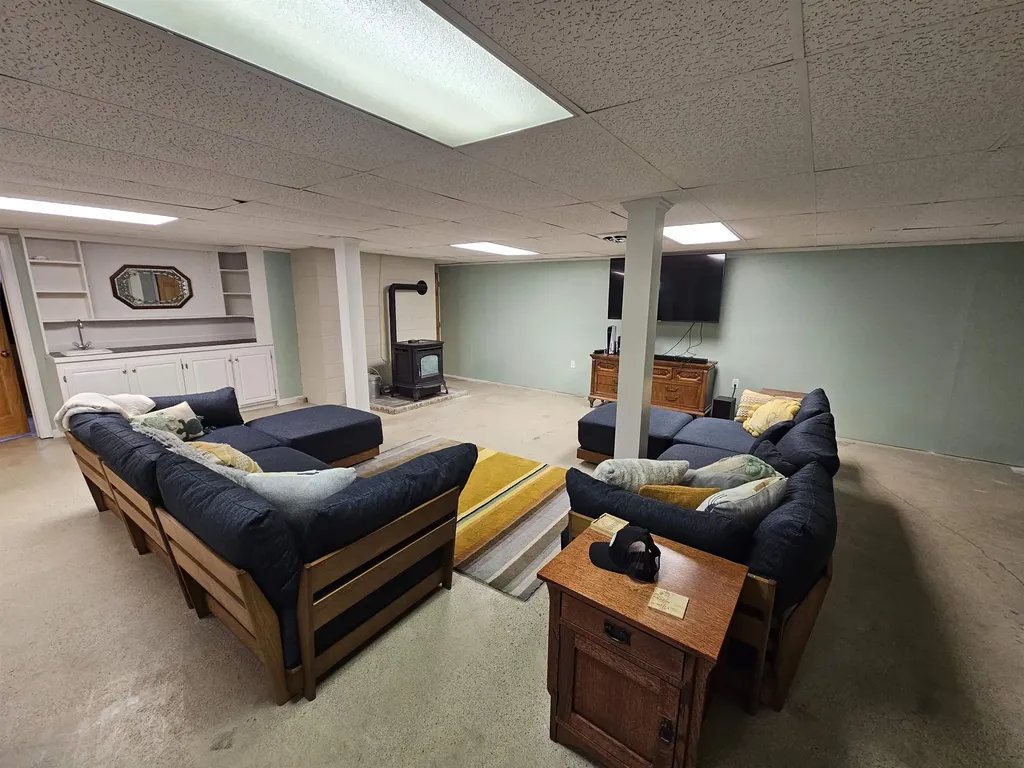 69 Edgewood Drive Newport City VT 05855