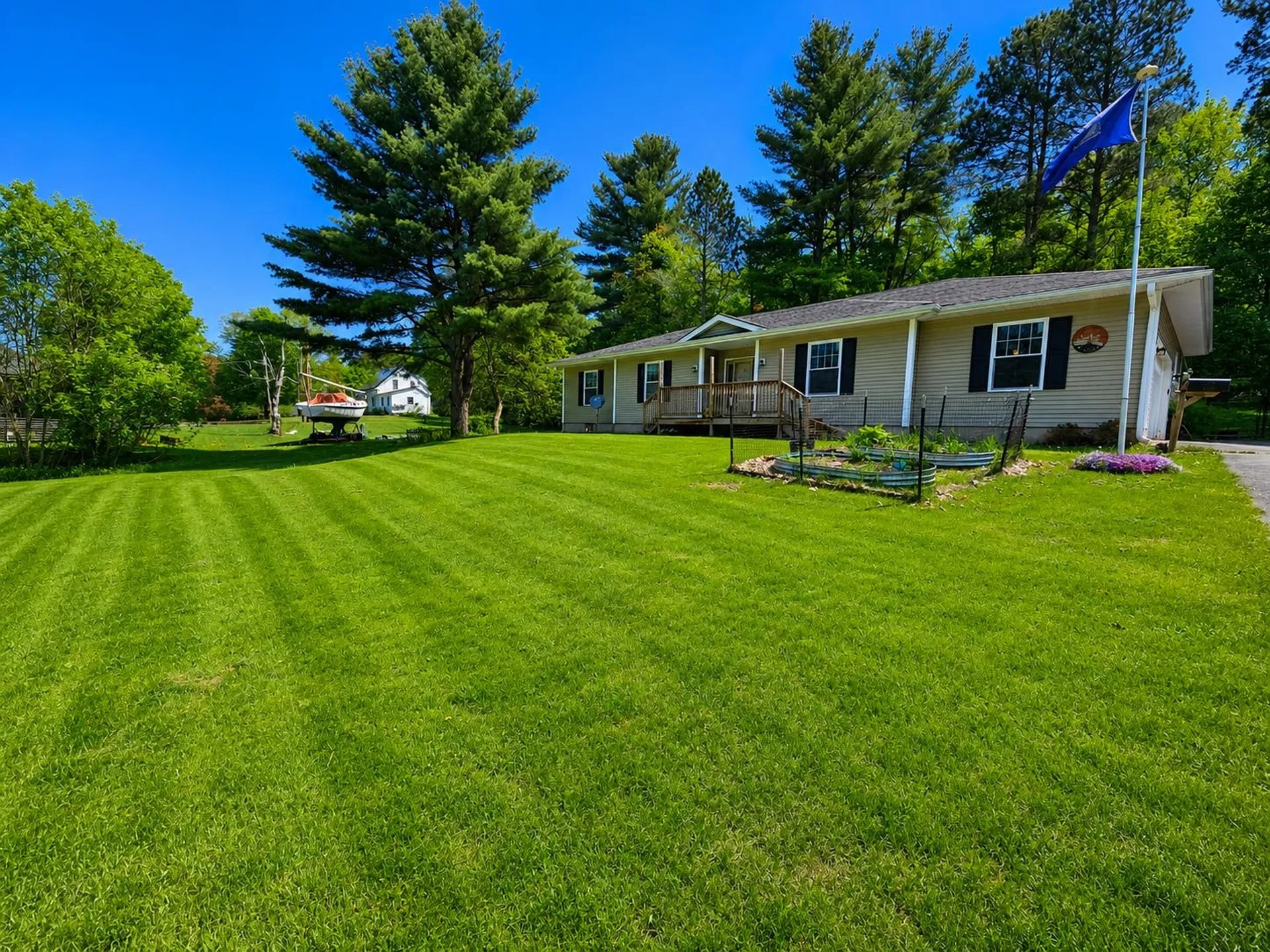 69 Edgewood Drive Newport City VT 05855