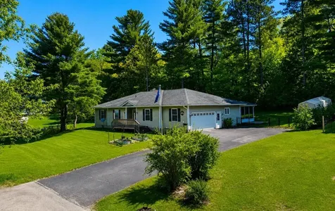 69 Edgewood Drive Newport City VT 05855