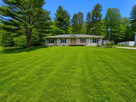 69 Edgewood Drive Newport City VT 05855