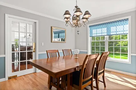 25 Chandler Drive Londonderry NH 03053