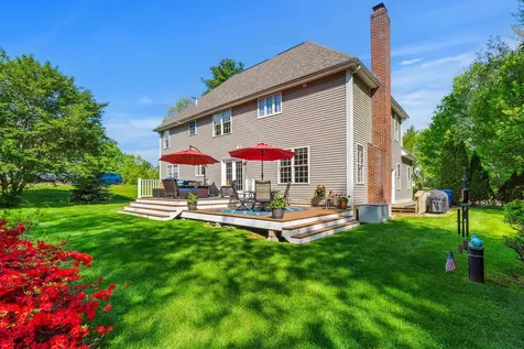 25 Chandler Drive Londonderry NH 03053