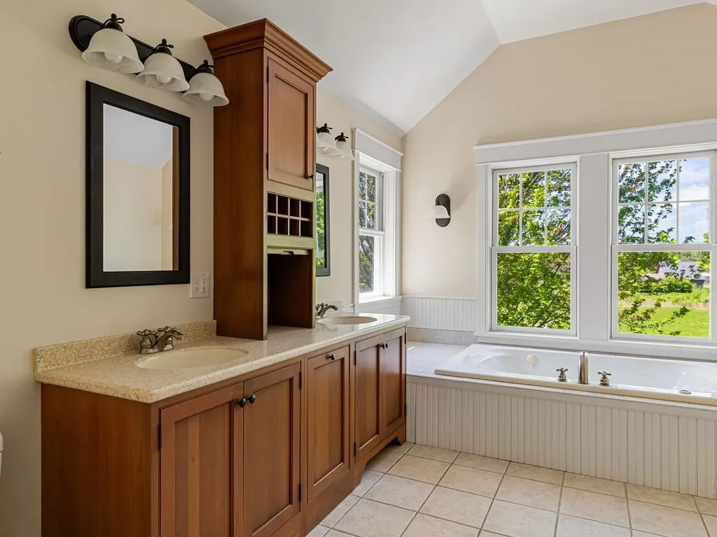 163 Chapin Road Essex VT 05452