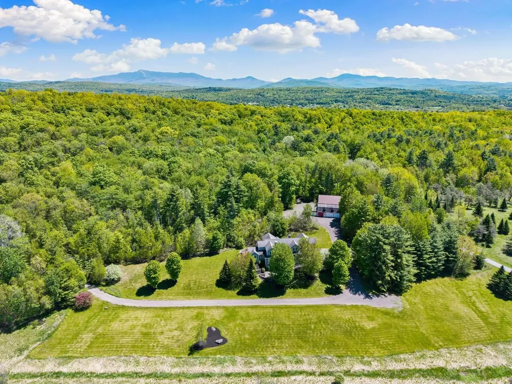 163 Chapin Road Essex VT 05452