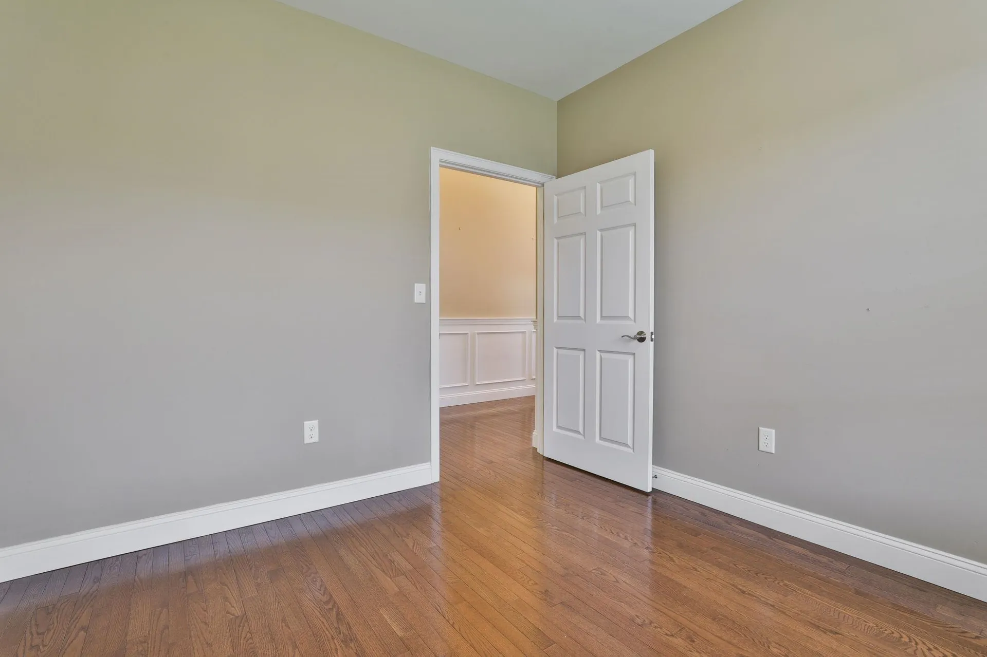 9 Black Forest Circle Londonderry NH 03053