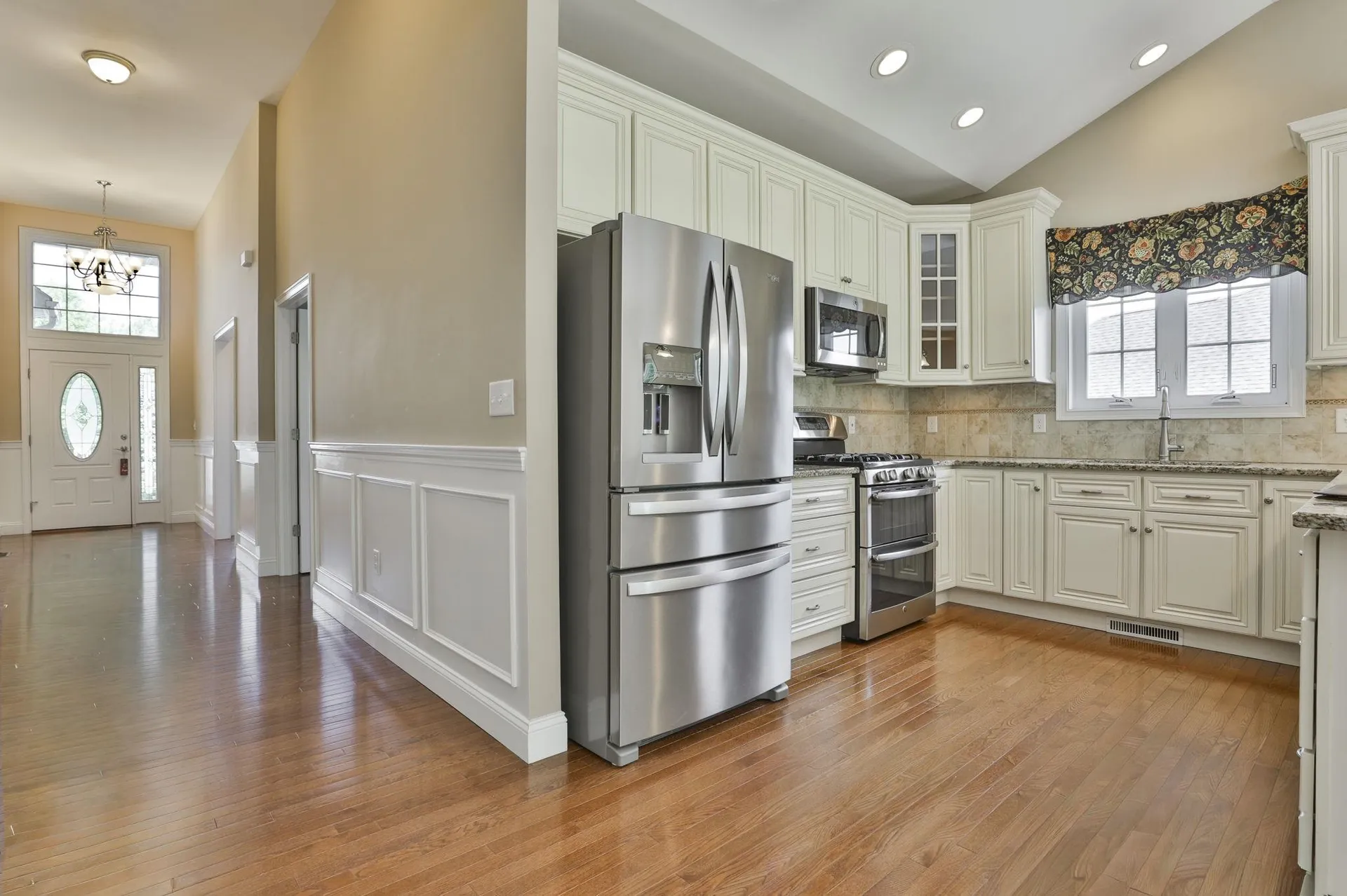 9 Black Forest Circle Londonderry NH 03053