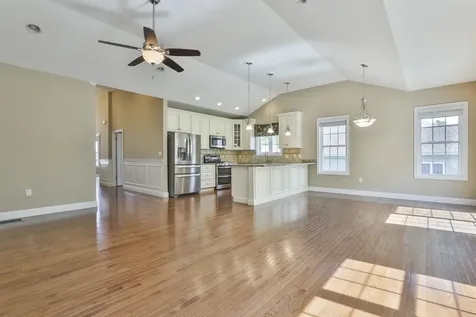 9 Black Forest Circle Londonderry NH 03053