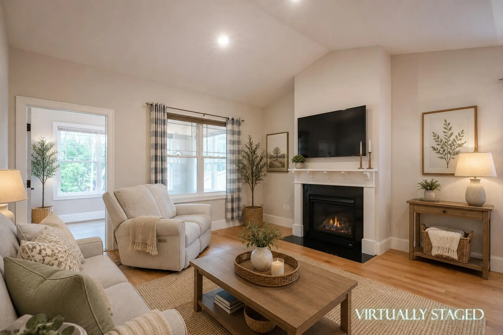 10 Abenaki Circle Merrimack NH 03054