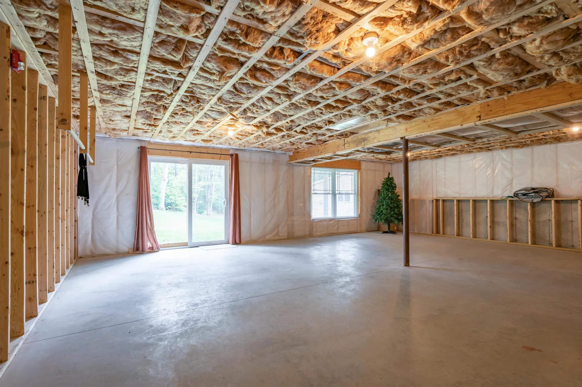 10 Abenaki Circle Merrimack NH 03054