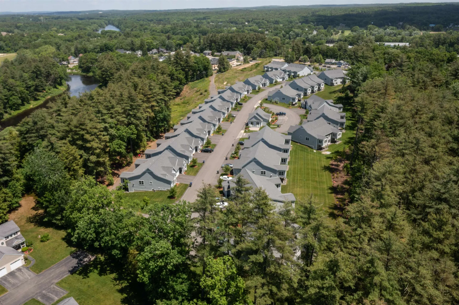 10 Abenaki Circle Merrimack NH 03054
