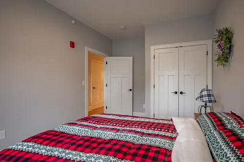 10 Abenaki Circle Merrimack NH 03054
