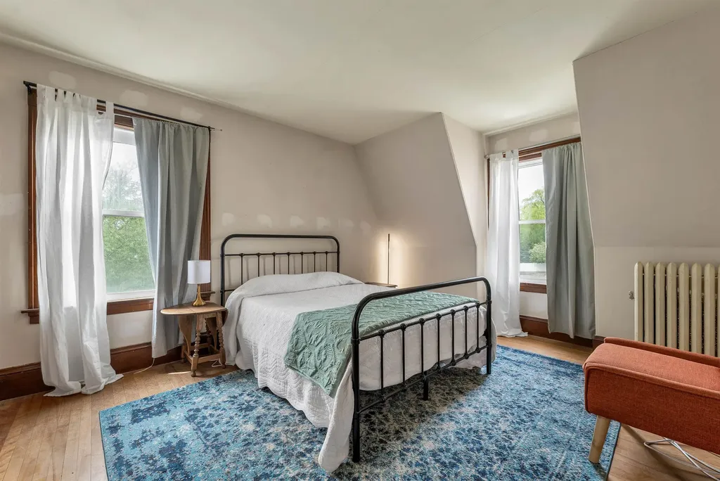 14 Whipple Avenue Laconia NH 03246