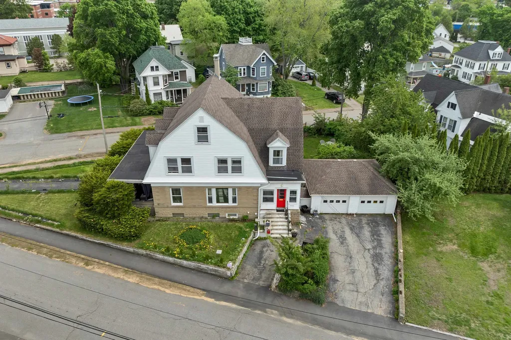 14 Whipple Avenue Laconia NH 03246