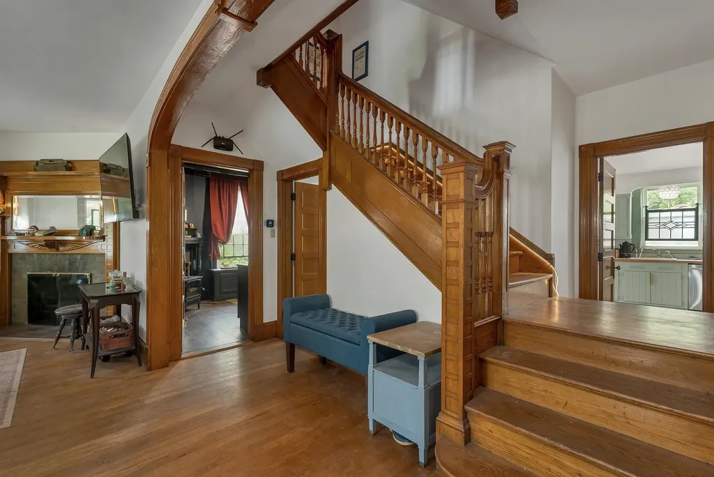 14 Whipple Avenue Laconia NH 03246