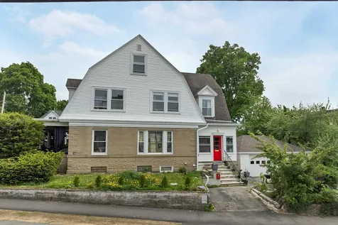14 Whipple Avenue Laconia NH 03246