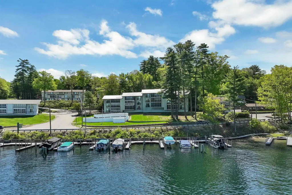 883 Weirs Boulevard Laconia NH 03246
