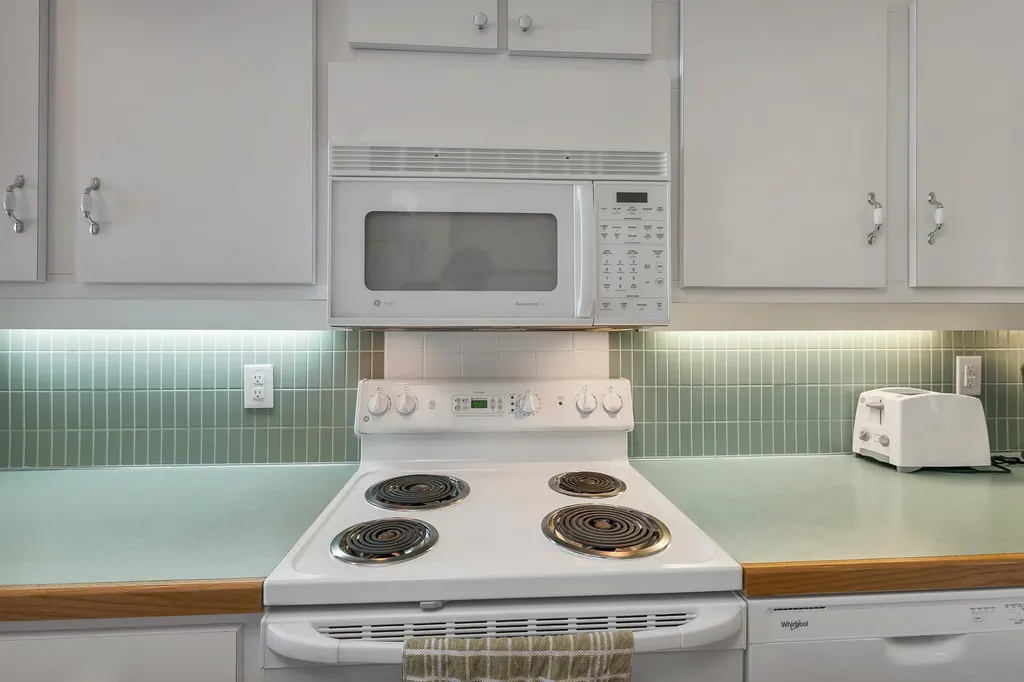 883 Weirs Boulevard Laconia NH 03246