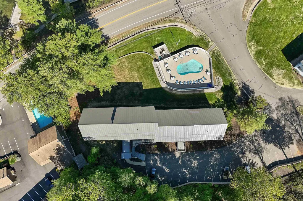 883 Weirs Boulevard Laconia NH 03246